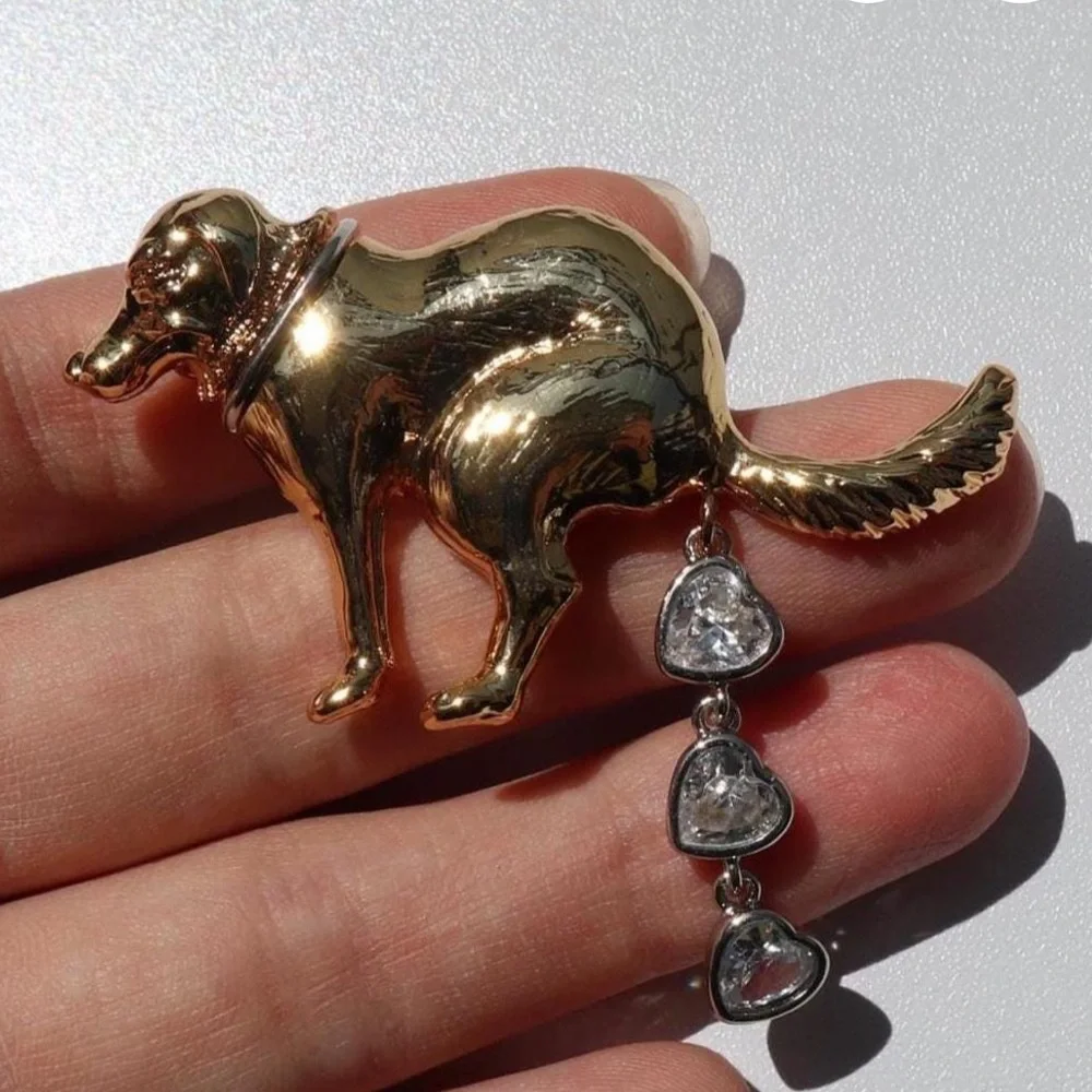 Dog Drama Brooch: Gold Pooping Dog Pin - Zircon Accent - Picture 6 of 10